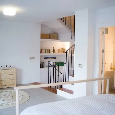 Triplex Panoramic